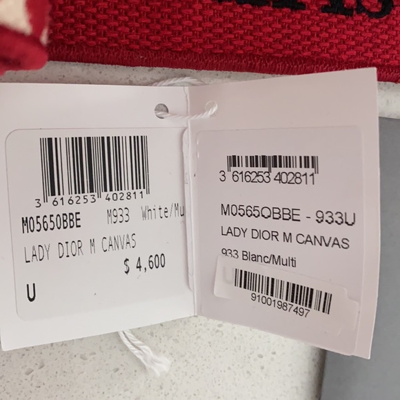 Lady Dior medium handbag - Picture 8 of 8